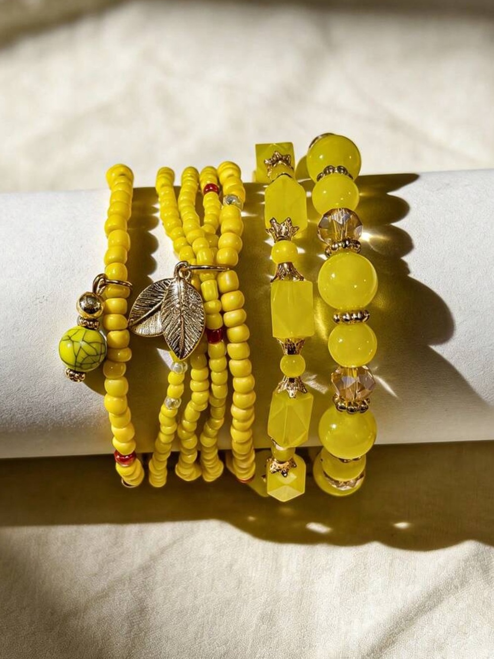 🌕 Beaded Stack Bracelet 🌕 - Picture 3 of 5